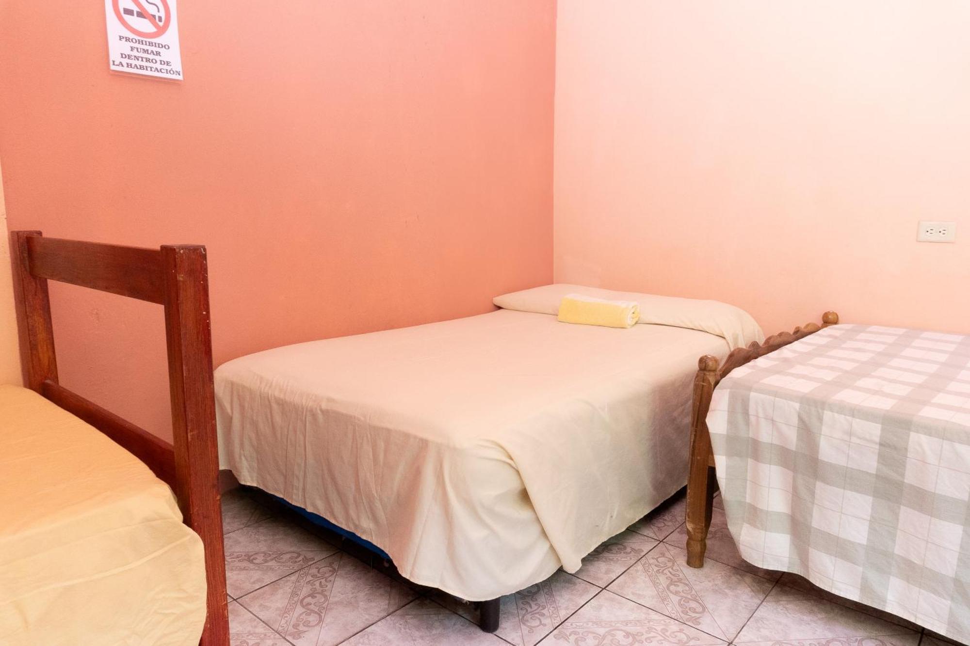 Hostal Delmy Suchitoto المظهر الخارجي الصورة